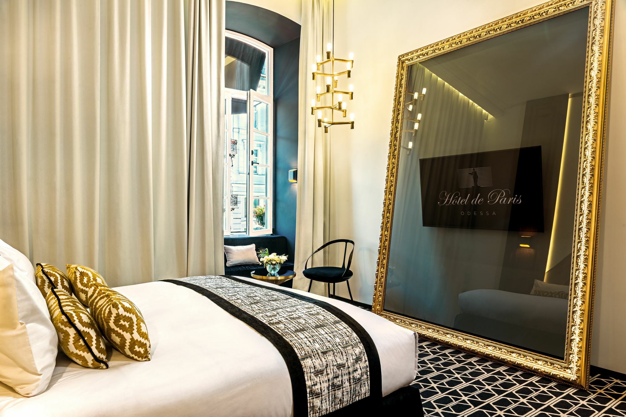 Otel De Paris Mgallery 5*